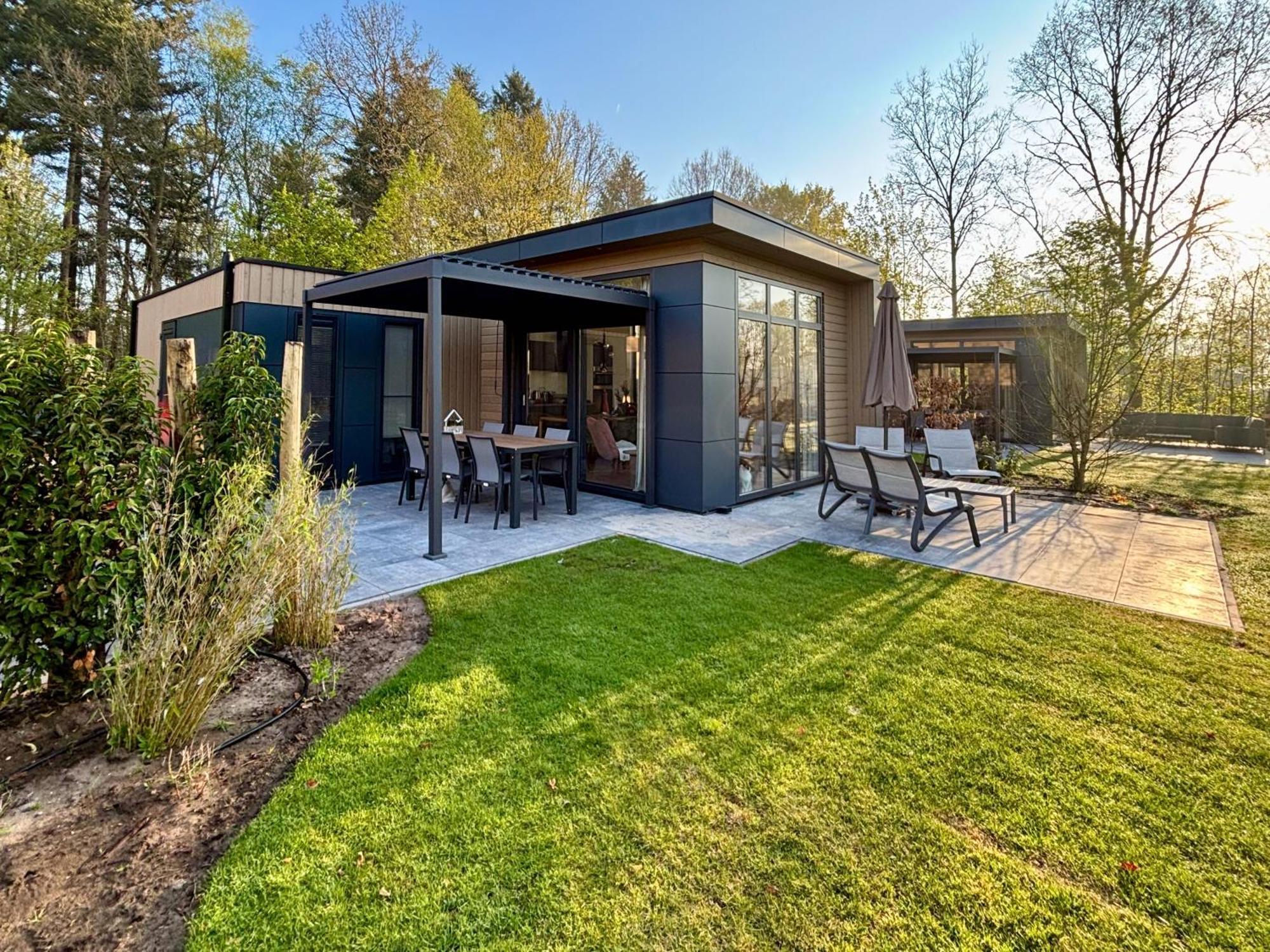 Veluwepark De Bosgraaf | Comfort Met Hottub Lieren Exterior photo